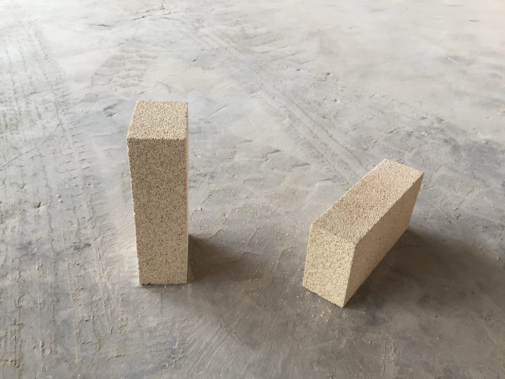 1.0 輕質高鋁保溫磚 保溫磚廠家_輕質磚理化指標_輕質保溫磚價格