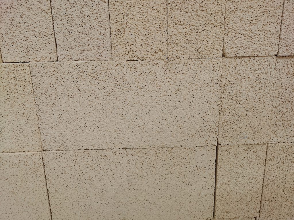 保溫磚廠(chǎng)家_輕質(zhì)磚理化指標(biāo)_輕質(zhì)保溫磚價(jià)格